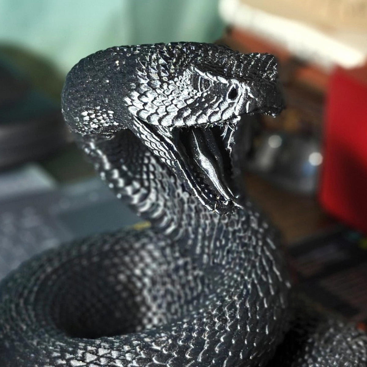 Metallic Black Rattlesnake